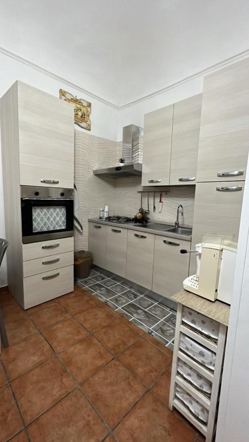 La Casetta Di Ciacione Naples Exterior photo
